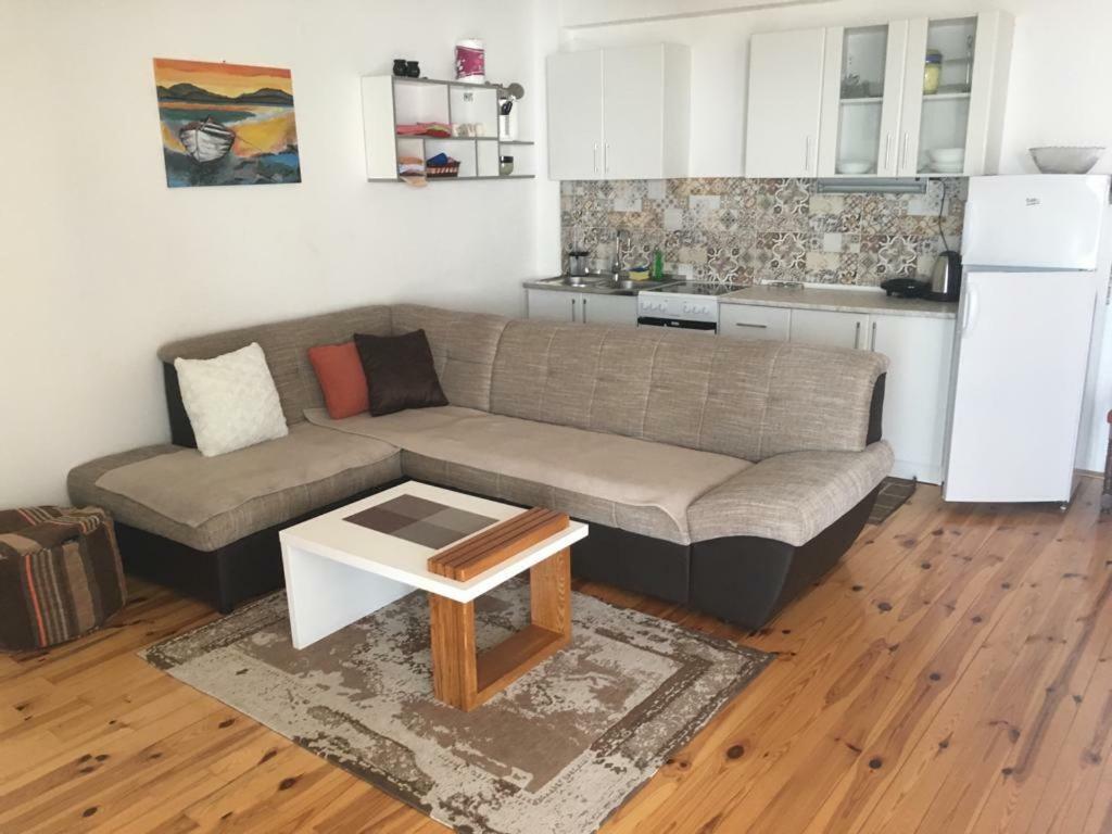 Apartment Luna Ulcinj Eksteriør bilde